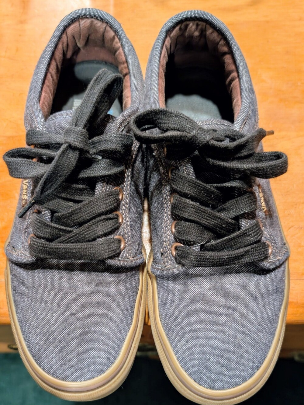 Vans Chukka pewter Gray Canvas Low-Profile Sneakers with Gum Sole Size 7 Mens